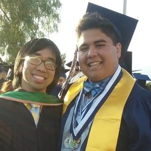 Meet your Posher, Moises